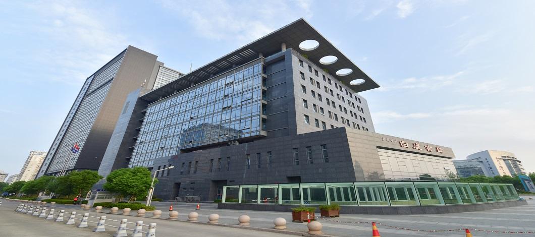 公司承建的浙江溫州電信大樓工程榮獲兩項(xiàng)（土建、安裝）中國(guó)建設(shè)工程魯班獎(jiǎng)